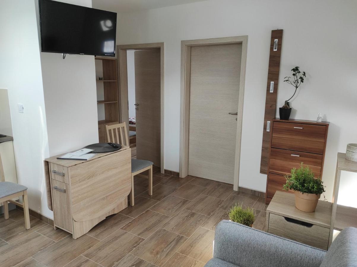 Apartman Frymburk 700 ภายนอก รูปภาพ